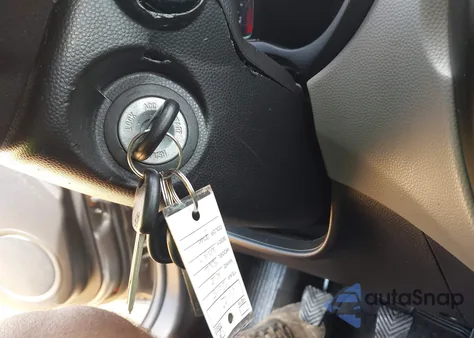 2015 Kia Soul z USA, uszkodzony, nr VIN KNDJN2A20F7217792